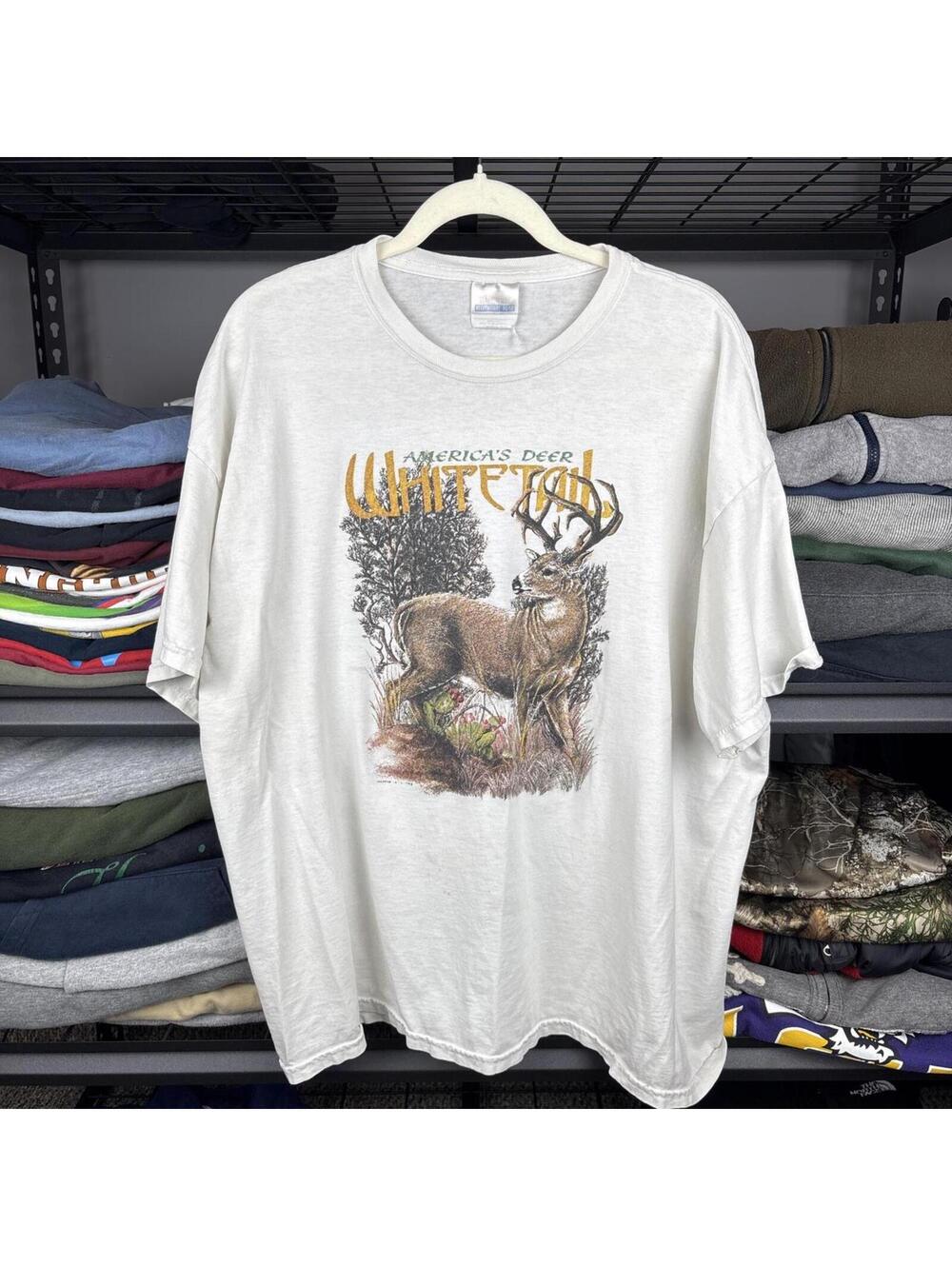 Vintage Y2K Whitetail Deer Graphic T Shirt Mens XL Hunting Nature Tee